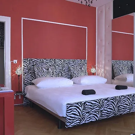 Caffè Dell'arte Boutique Hotel 3*
