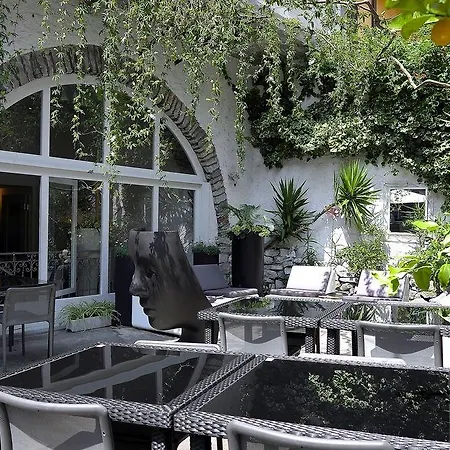 Caffè Dell'arte Boutique